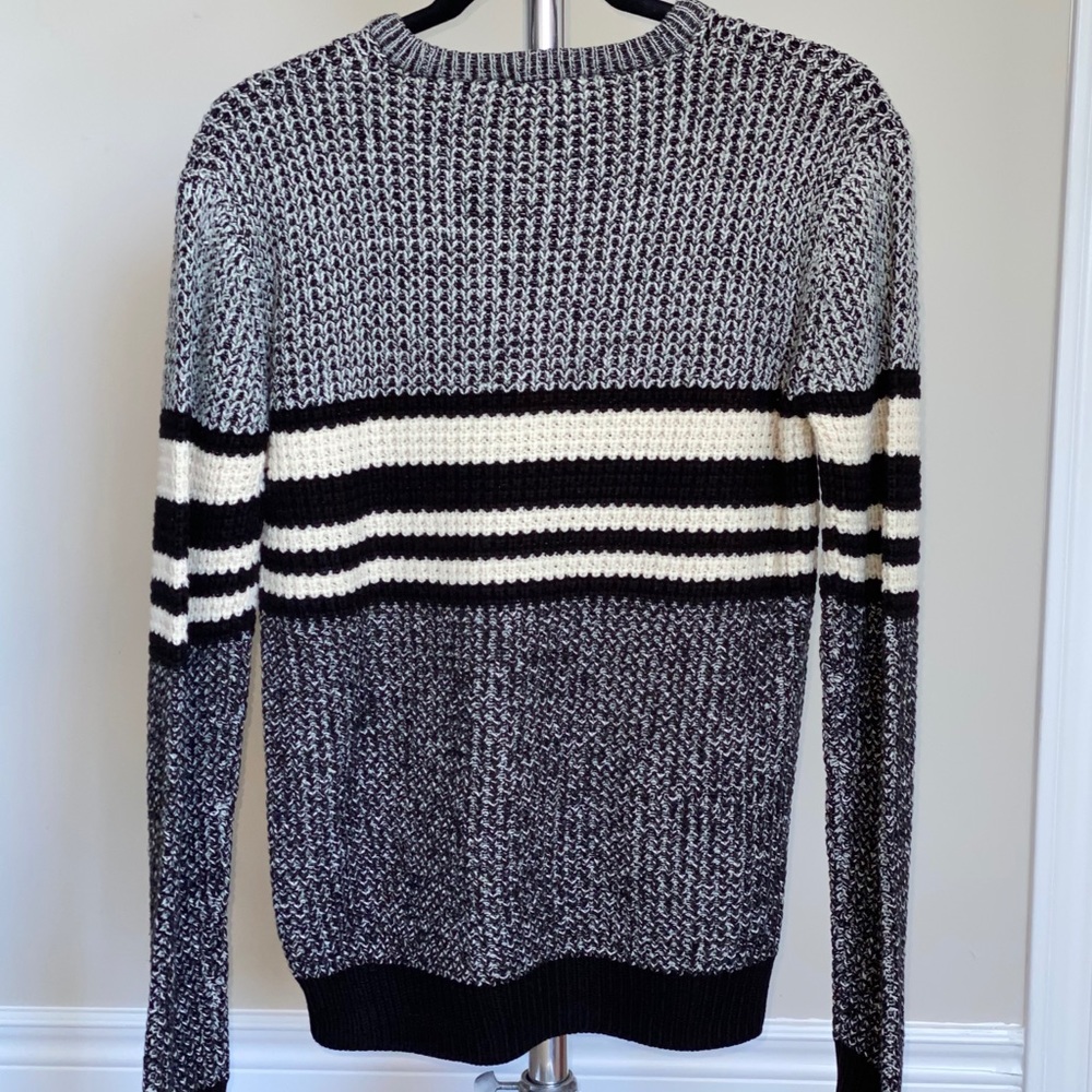 Knitted Wool Slim Fit Crew Neck